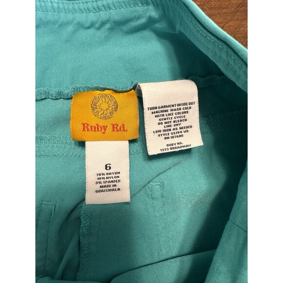 Ruby Road Aqua Capri Pants Size 6 - Picture 7 of 7